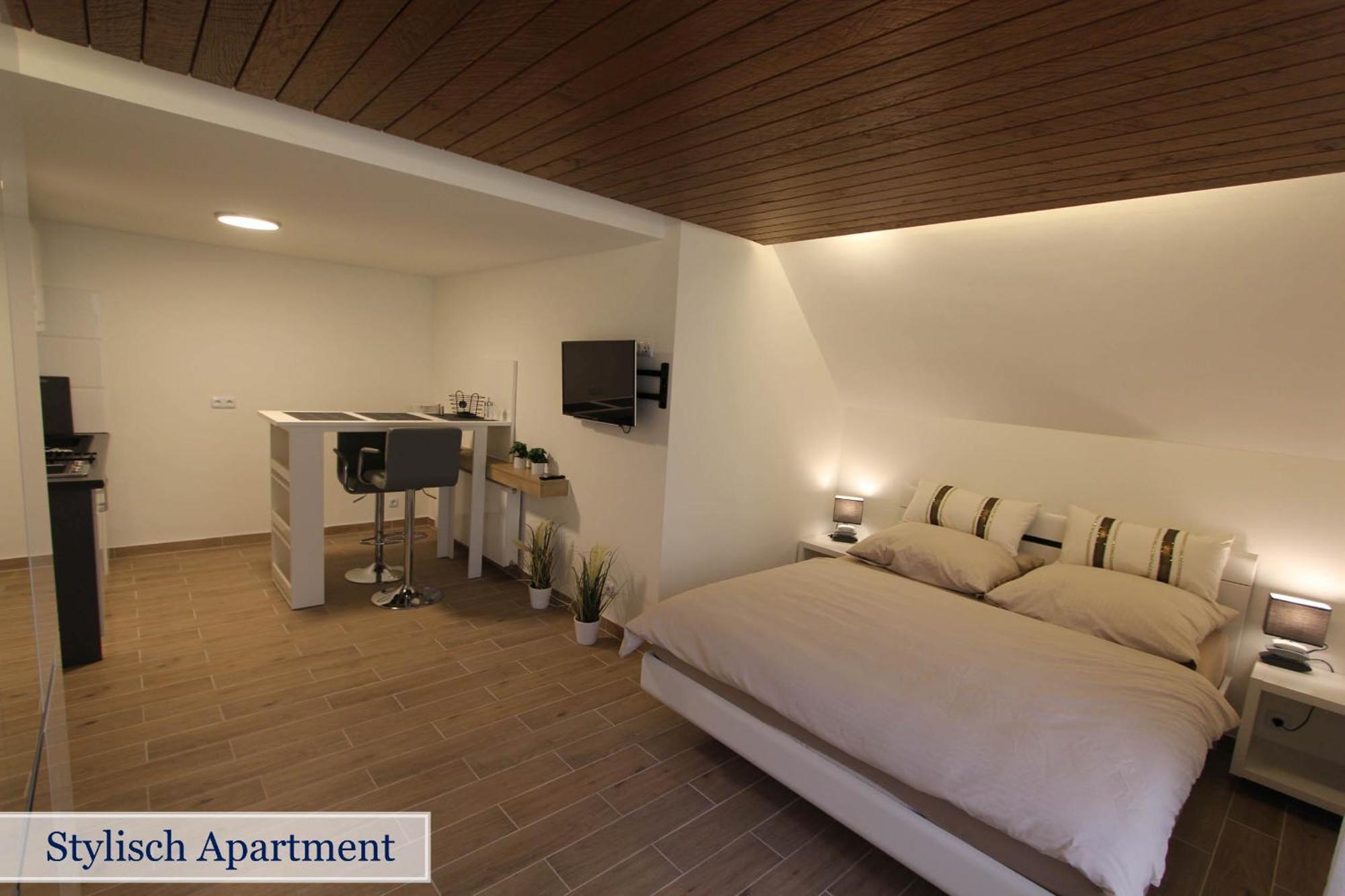 Wunderschoen Zwischen Ortsausgang Und Waldesrand Gelegene, Schoene Apartments แฮร์โซเกนราธ ภายนอก รูปภาพ